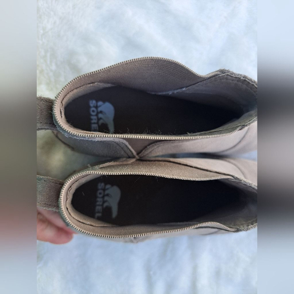 Sorel Leather Ankle Chelsea Boots Size 7.5. Tan color - Picture 4 of 6